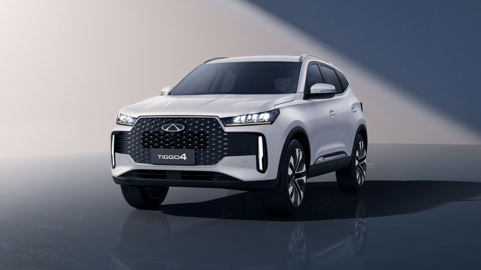 Chery Tiggo 4 HEV
